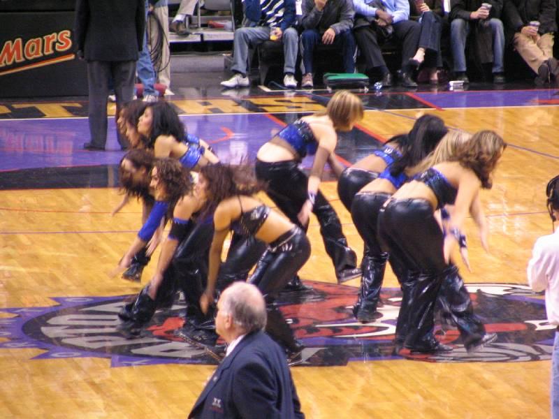 Raptors - 02.04.2005 223.jpg